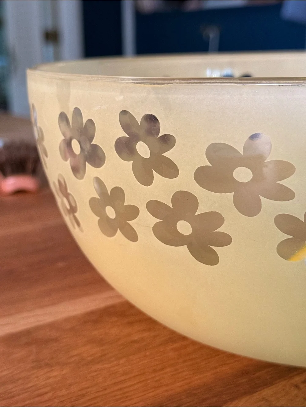 Vintage Yellow Glass Bowl with Daisy Flower Band